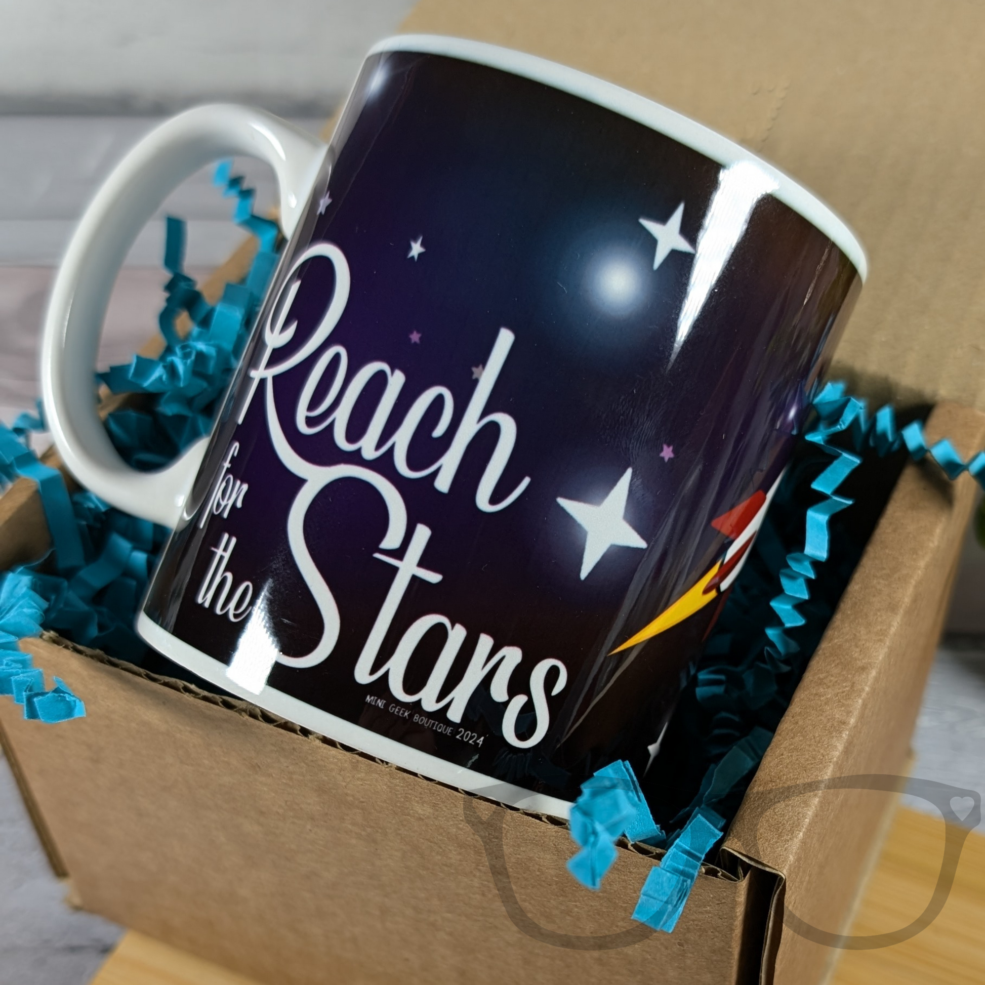 Reach for the stars ceramic mug in sustainable packaging