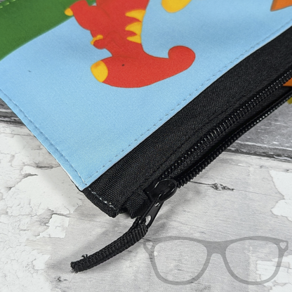 zip detail Adventure pencil case