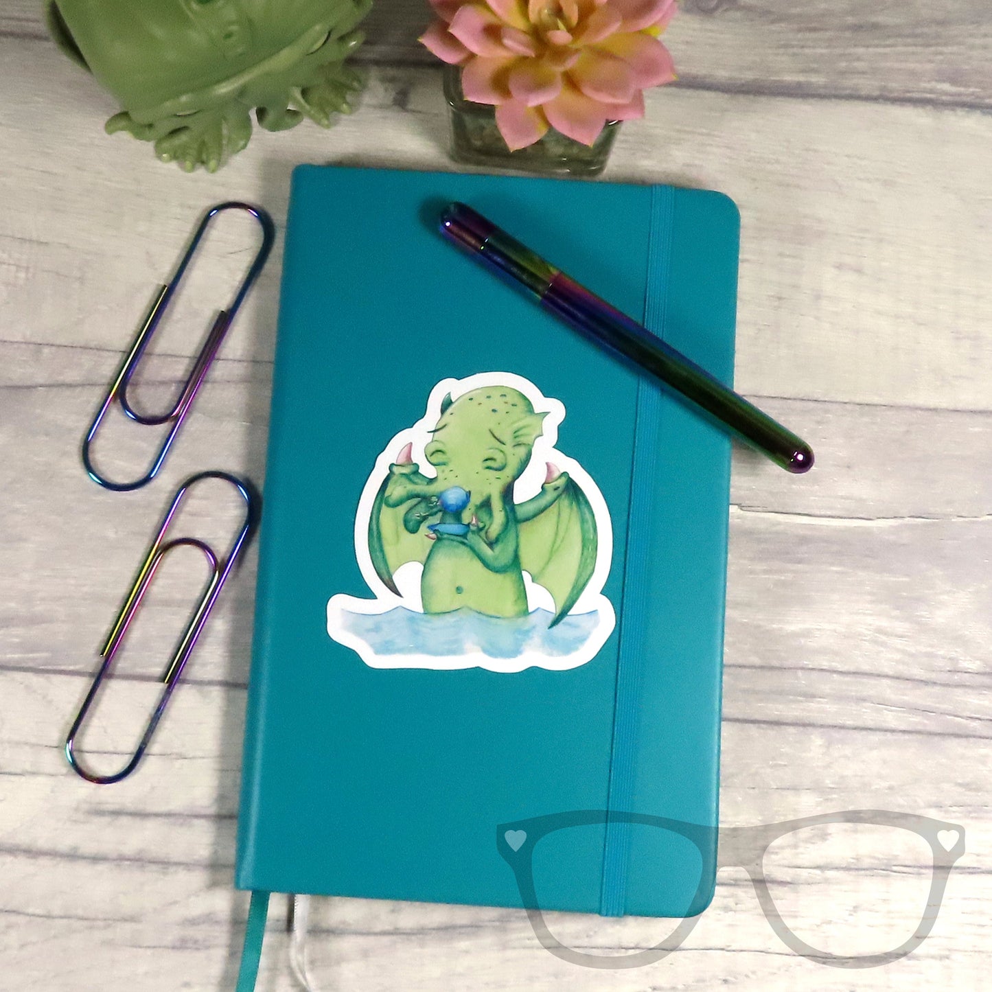 Cthulhu Vinyl Sticker - Perfect for Geeky Décor - Mini Geek Boutique